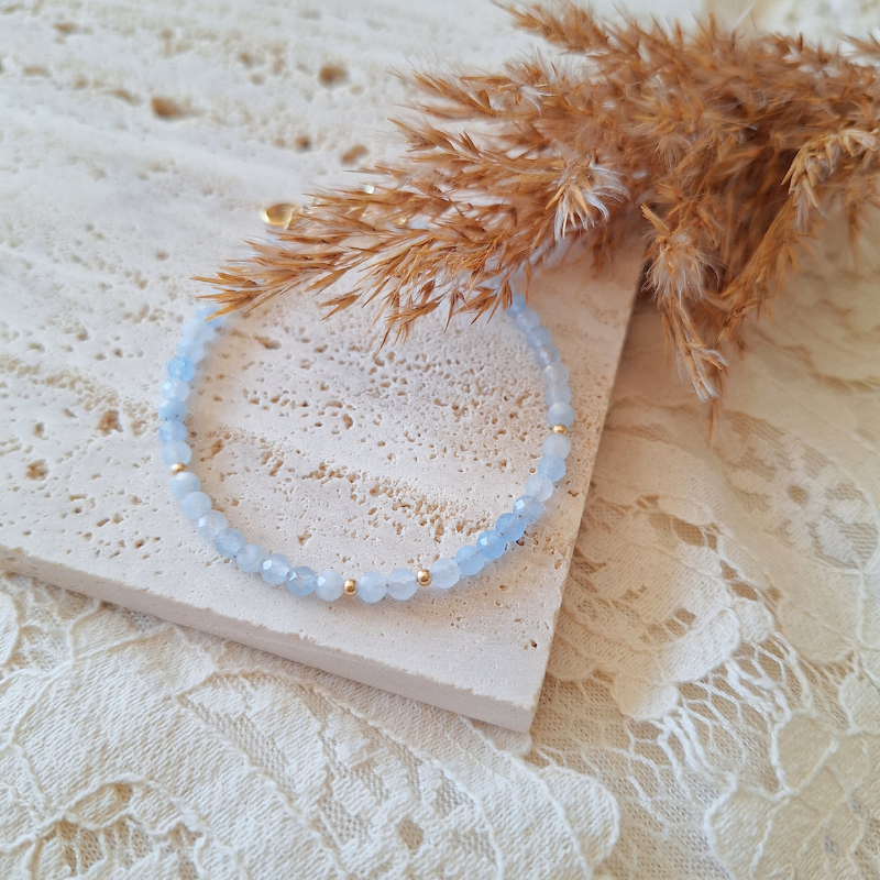 aquamarijn armband ademhaling rust hooikoorts