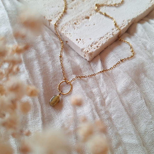 Labradoriet ketting goud