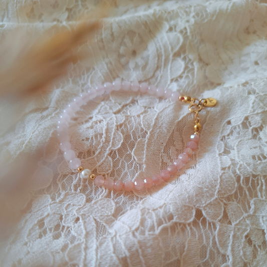 Maansteen armband met rozenkwarts en zoetwaterparel