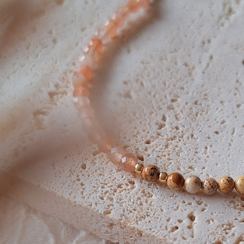 Zonnesteen en jaspis armband