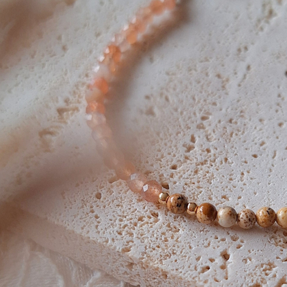 Zonnesteen en jaspis armband