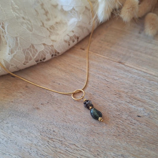 Blijvend dichtbij ketting met rookkwarts en groene agaat